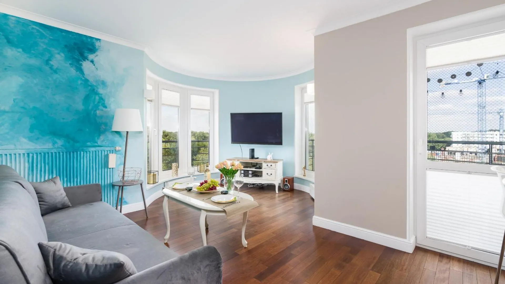 Malta Lake Apartment Balcony And Parking By Renters Prestige Poznań